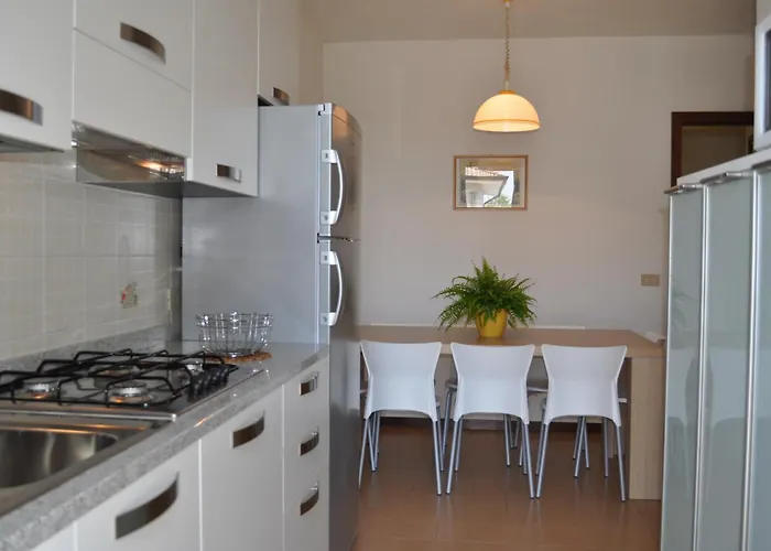 Villaggio Dei Fiori 펜션 비비오네